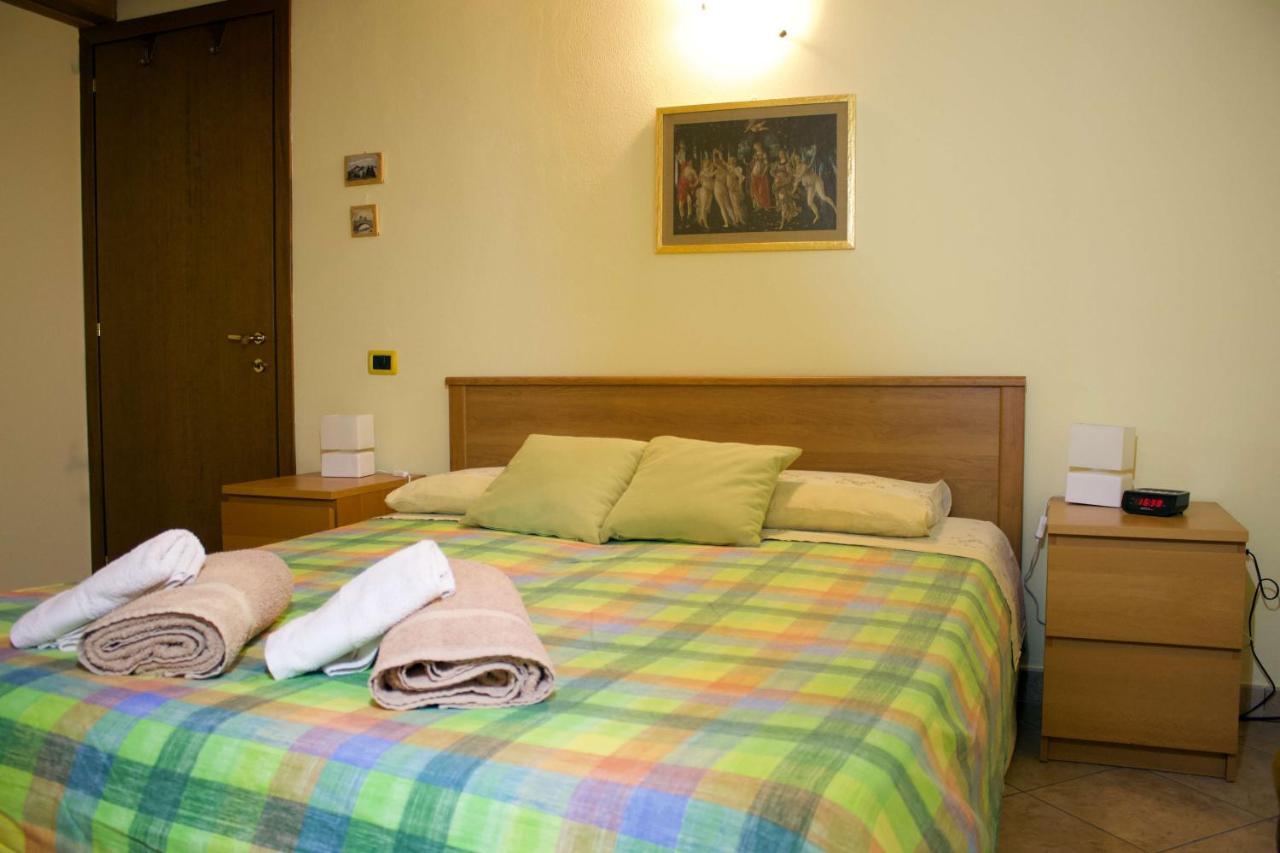 La Casa Sul Sasso In Town Serviced Accommodations Dervio Exterior photo